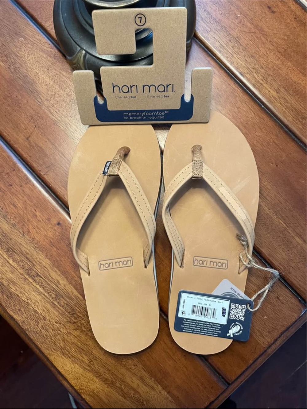 Hari Mari Women’s Tan Memory Foam Flip Flop Slippers